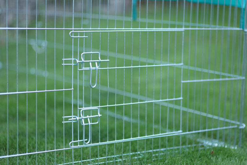 Open-air Enclosure with Breakout Barrier