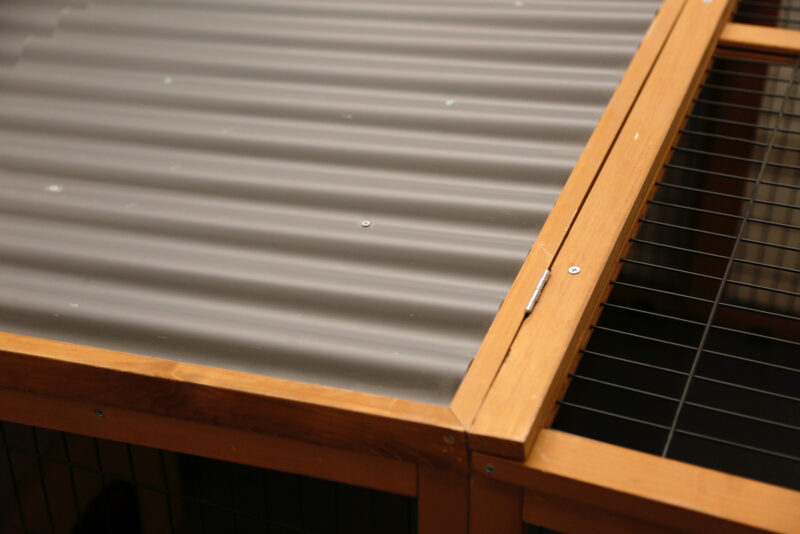 Outdoor Pen with Breakout Barrier