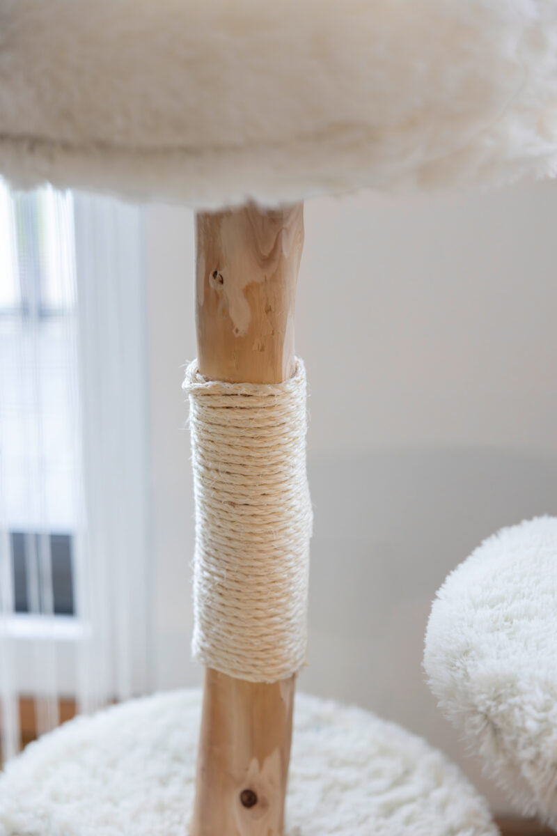 Cat Tree Lucia