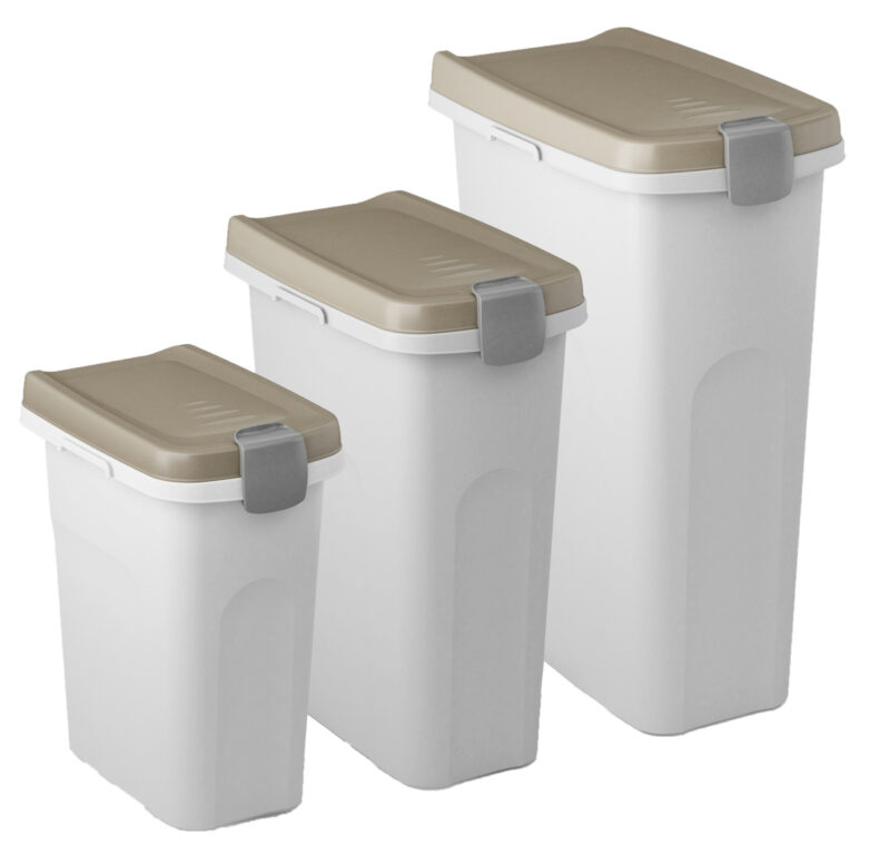 Feed container