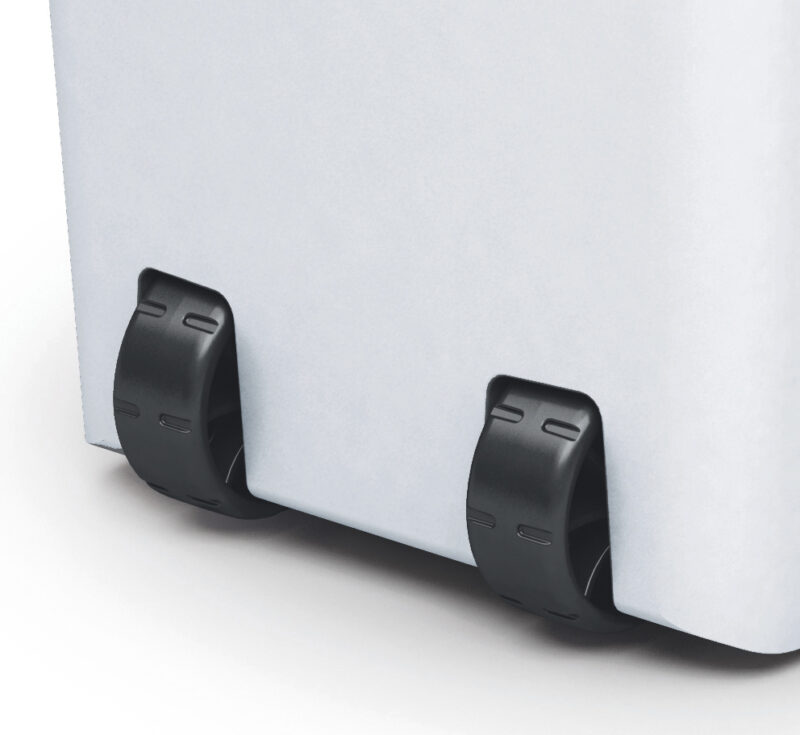 Feed container