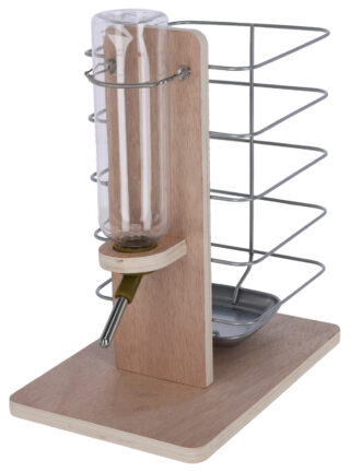 Drinking and Feeding Station