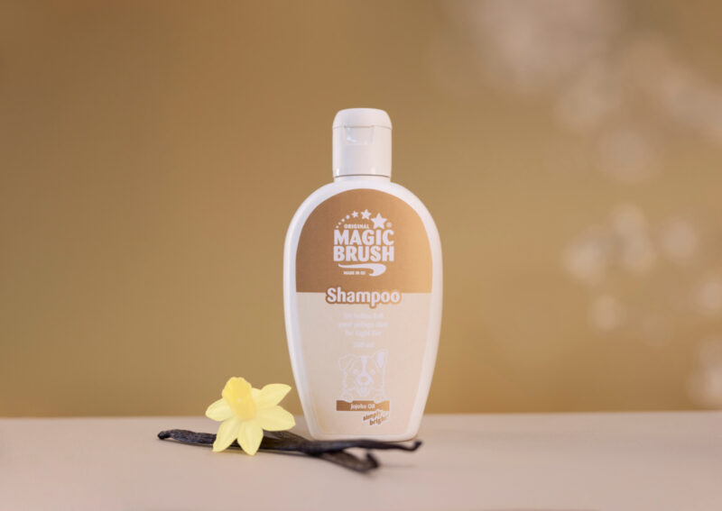 MagicBrush Hundeshampoo für helles Fell